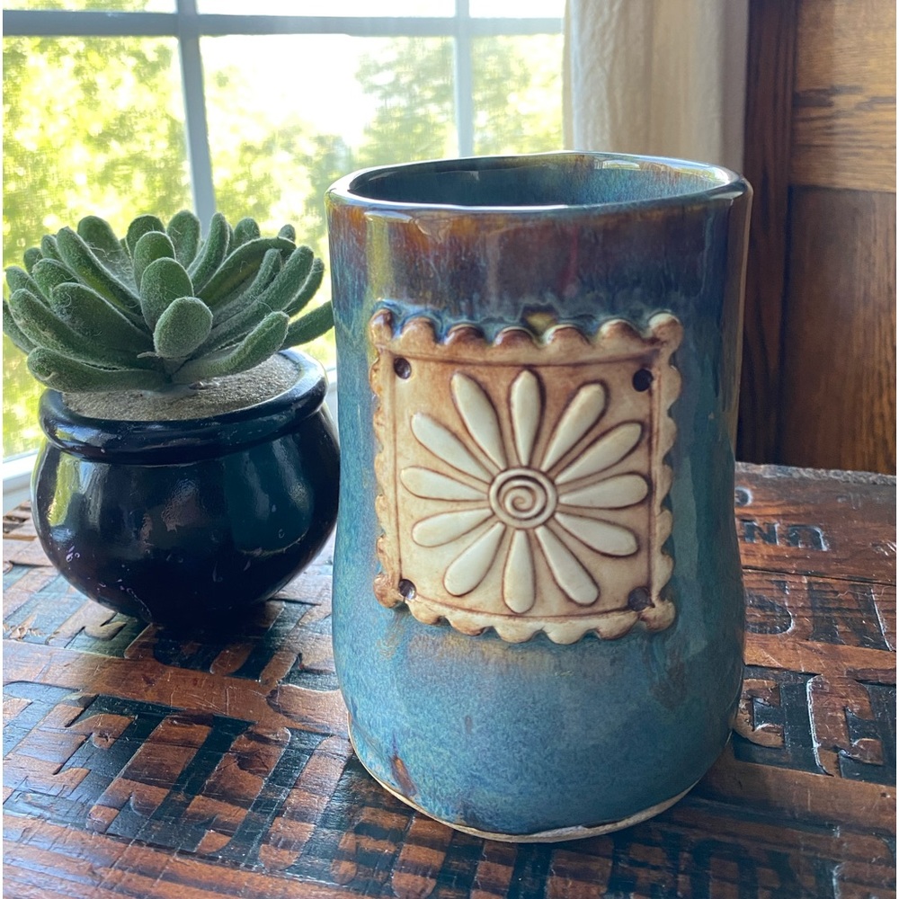 Studio Pottery Blue Daisy Vase Crock EUC
